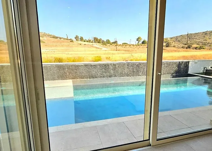 Pareklisia Mystical Haven *