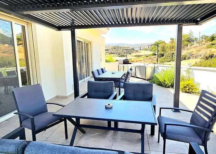 ヴィラ Pareklisia Mystical Haven