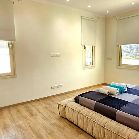 Villa Pareklisia Mystical Haven *