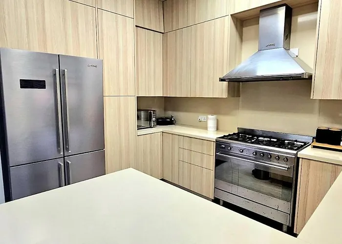 Pareklisia Mystical Haven *