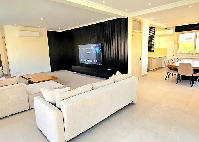 Pareklisia Mystical Haven * Parekklisia